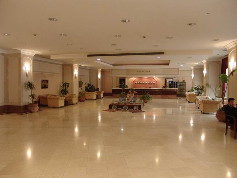 Hotel Uzbekistan Tasjkent Buitenkant foto